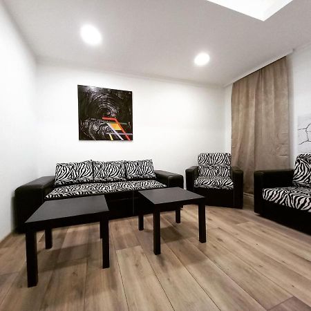 Mystic Apartments Ягодина Екстериор снимка